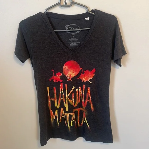Disney Bundle of 2 Lion King Shirts Women’s/juniors Size S - Picture 3 of 3